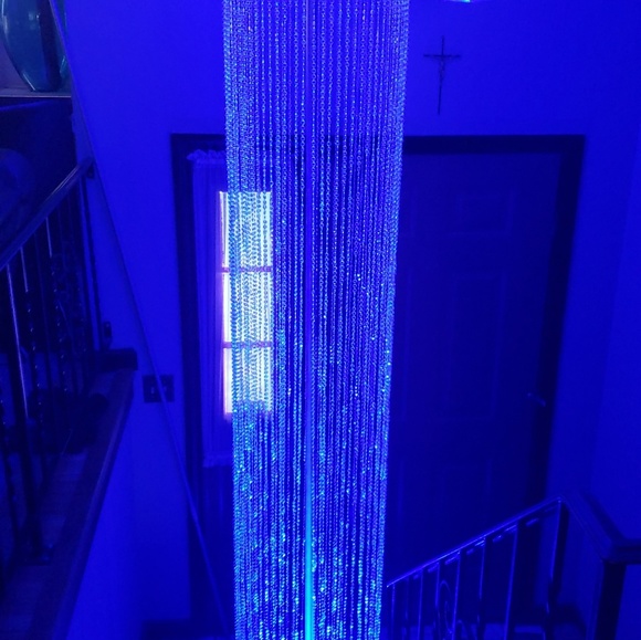 Meet your Posher, Cassandra - Picture 1 of 1